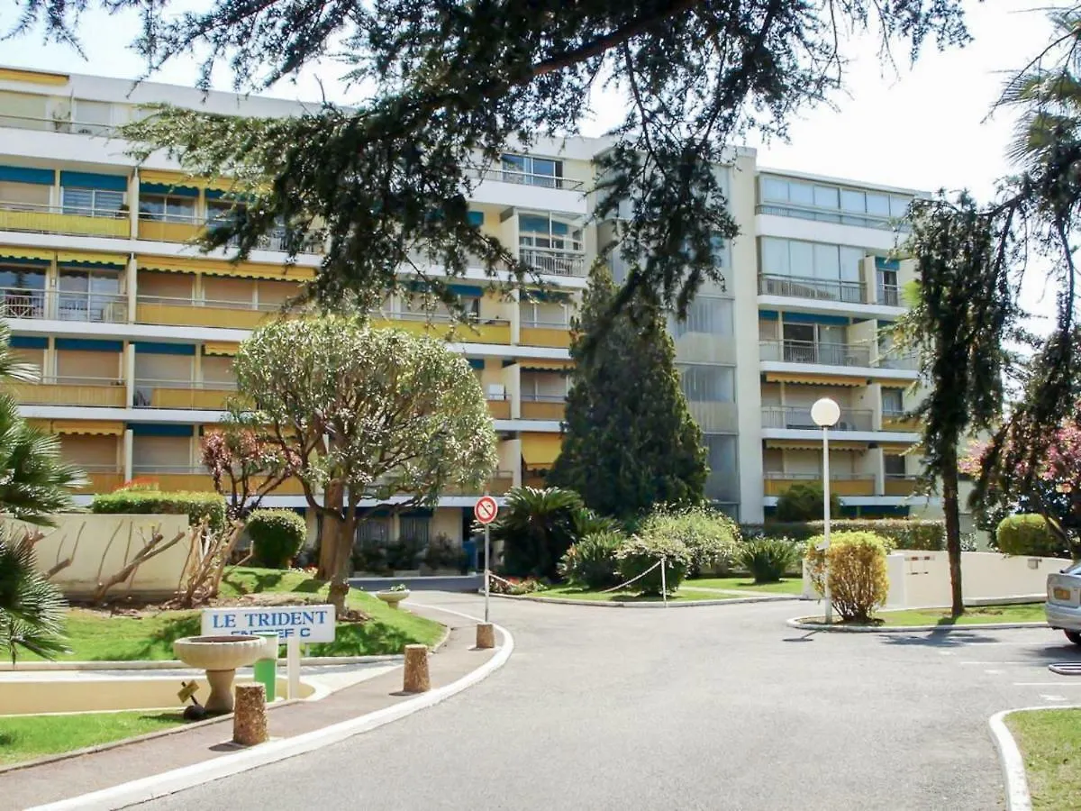 Apartment Le Trident By Interhome Cannes
